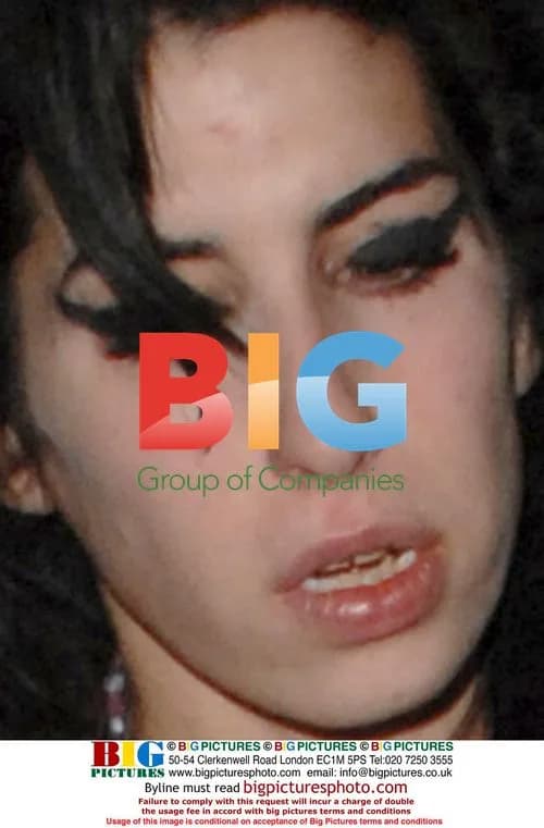 Amy Winehouse Leaving Home in London