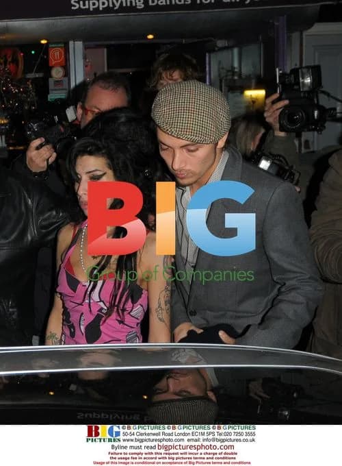 Amy Winehouse spotted in Soho, London