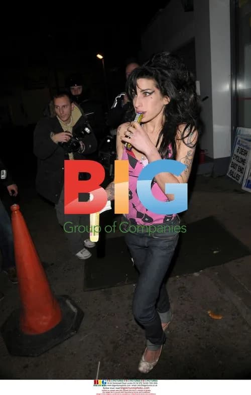 Amy Winehouse out in Soho, London