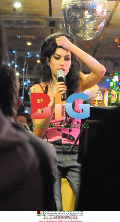 Amy Winehouse Surprise Soho Gig