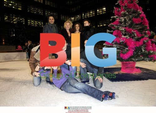 Holby City Cast Enjoys Christmas Party