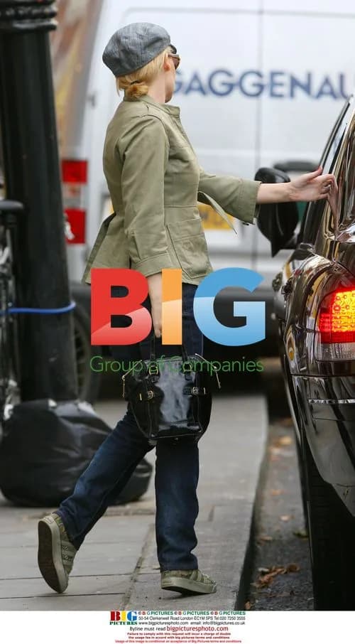 Kylie Minogue Casual in London