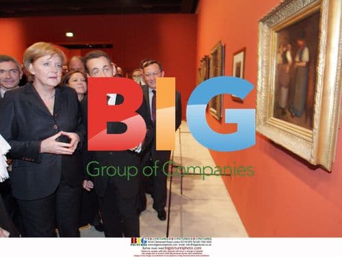 Sarkozy and Merkel tour Courbet exhibition