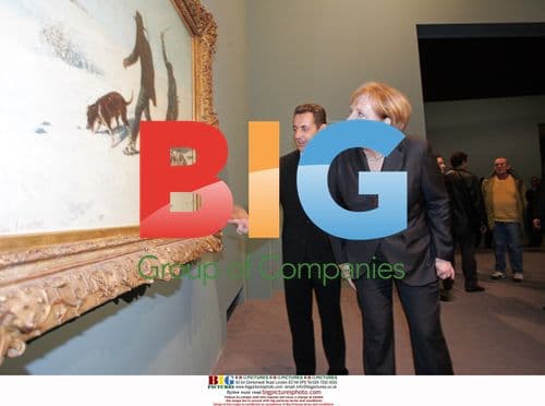 Sarkozy and Merkel Tour Courbet Exhibition