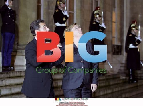 Sarkozy and Merkel Tour Courbet Exhibition