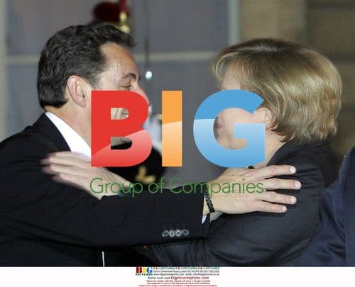 Sarkozy and Merkel at Courbet Exhibit