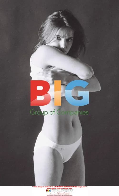 Geri Halliwell Nude Forest Shoot