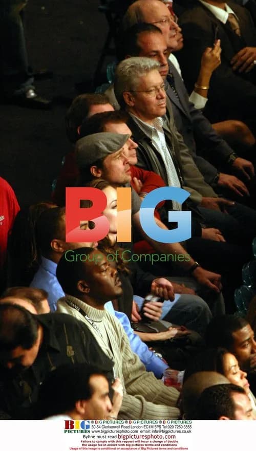 Brad Pitt and Angelina Jolie at Mayweather vs Hatton Fight