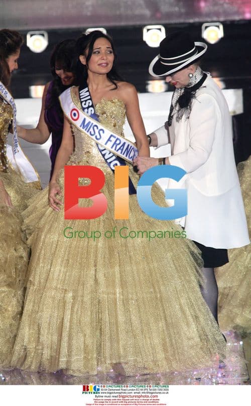 Valerie Begue wins Miss France 2008