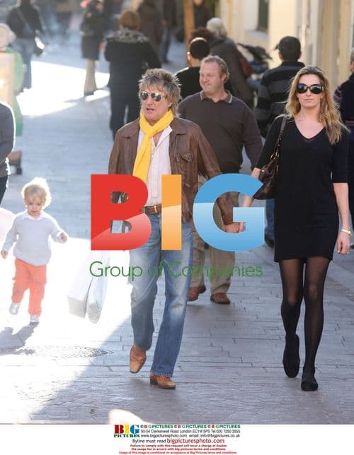 Rod Stewart and Penny Lancaster at Funfair