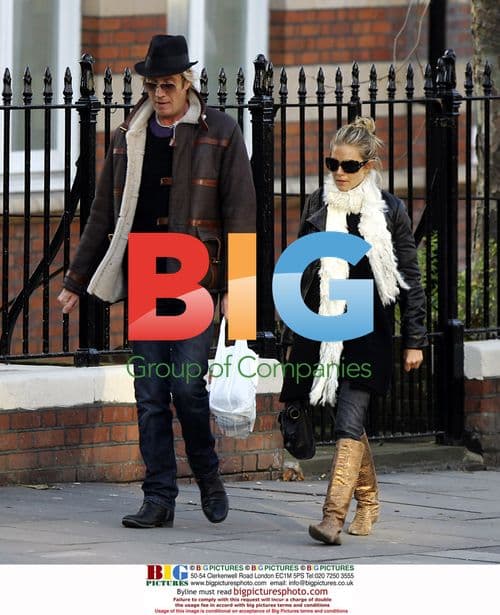 Rhys Ifans and Sienna Miller shopping