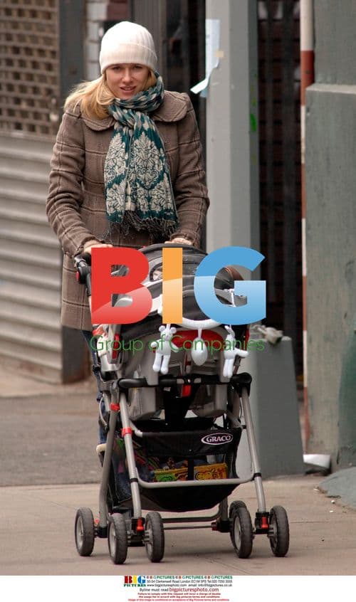 Naomi Watts and son in Soho