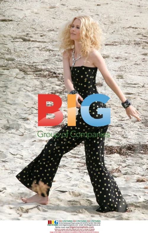 Claudia Schiffer's comeback modelling shoot