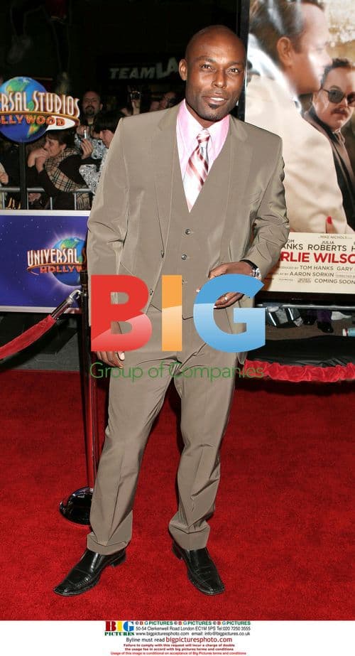 Jimmy Jean-Louis at 'Charlie Wilson's War' Premiere