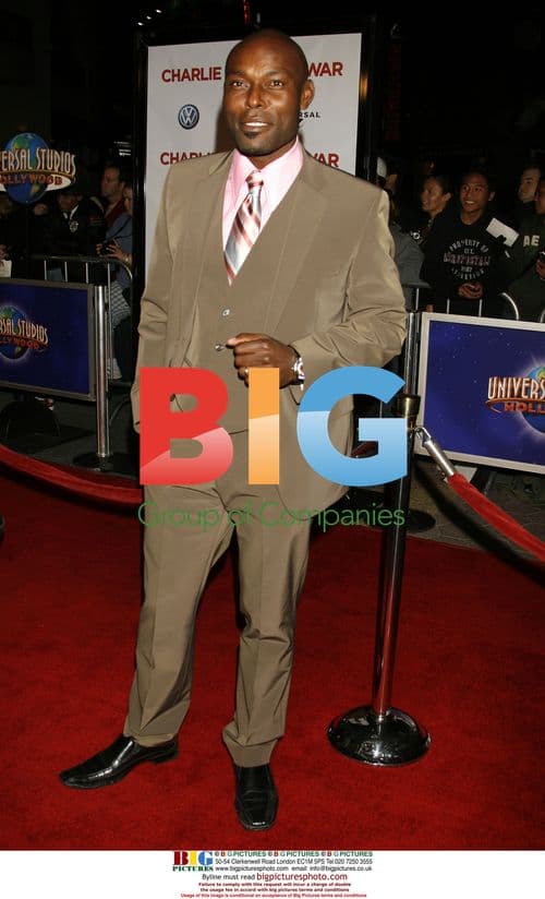 Jimmy Jean-Louis at "Charlie Wilson's War" Premiere