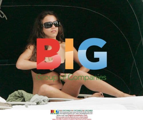 Jessica Alba and Cash Warren at Miami Beach