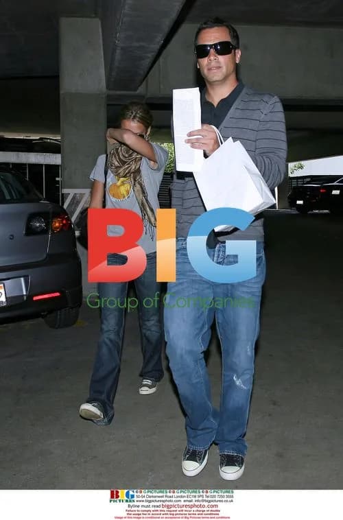 Jessica Alba Pregnant with Cash Warren