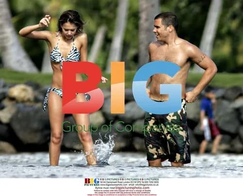 Jessica Alba and Cash Warren Enjoy Hawaii