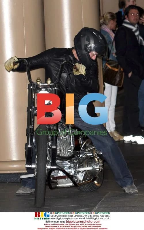 Brad Pitt leaving the Beverly Wilshire hotel