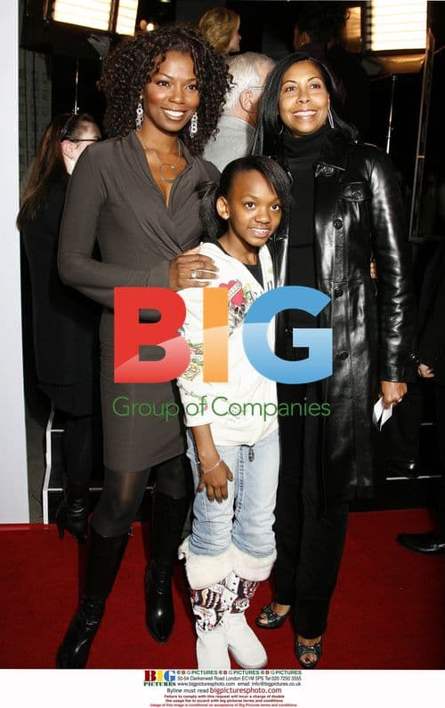 Vanessa Williams and Cookie Johnson at "The Great Debaters" Premiere