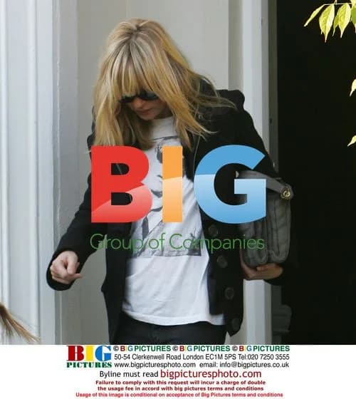 Kate Moss Leaving Friend's Home