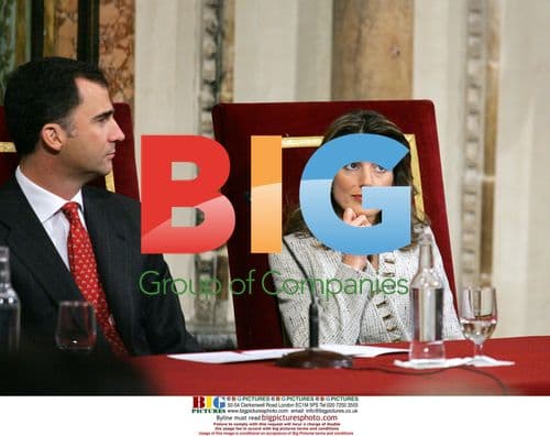 Princes Giving Gold Medals in Toledo