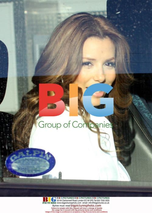 Tony Parker visits Eva Longoria on L'Oreal set