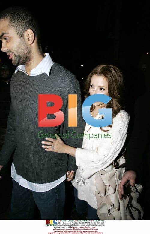 Eva Longoria and Tony Parker Leave Sushi Restaurant