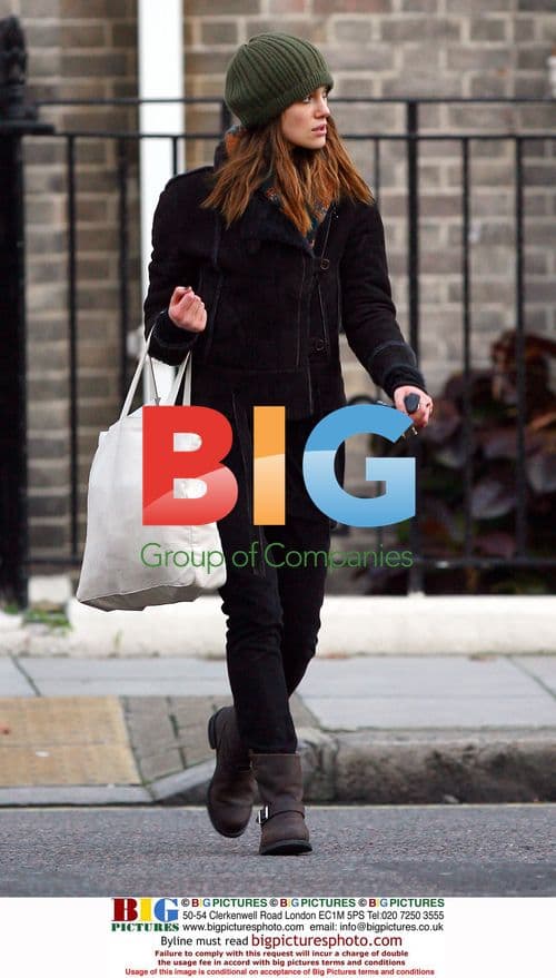 Keira Knightley leaves home with Rupert Friend