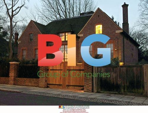 Geri Halliwell's Christmas-Lit Home