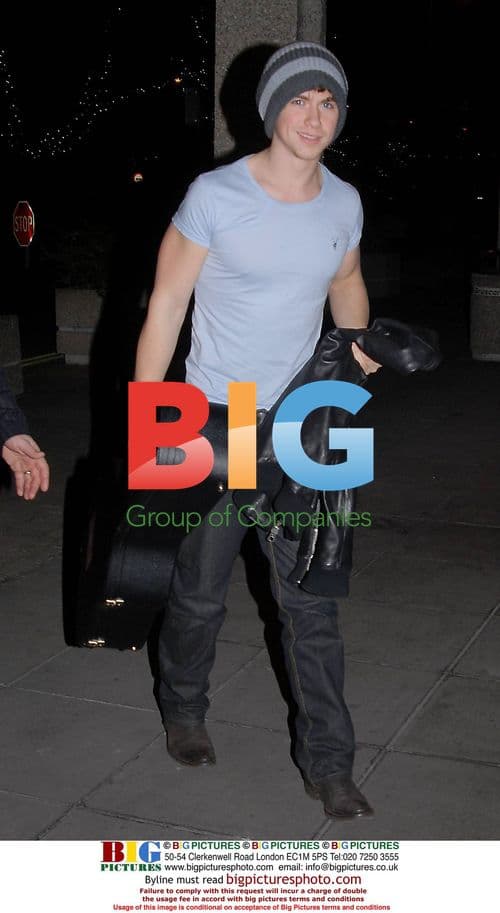 Mischa Barton & Shirley Maclaine on The Late Late Show