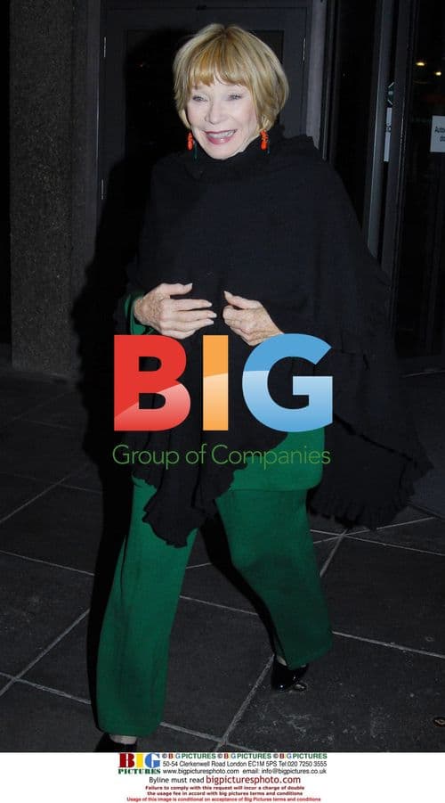 Mischa Barton and Shirley Maclaine on The Late Late Show