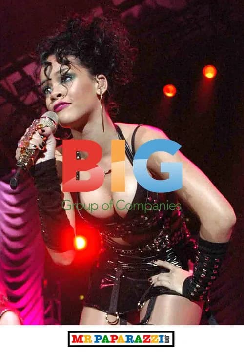 Rihanna Performs in Glasgow, UK