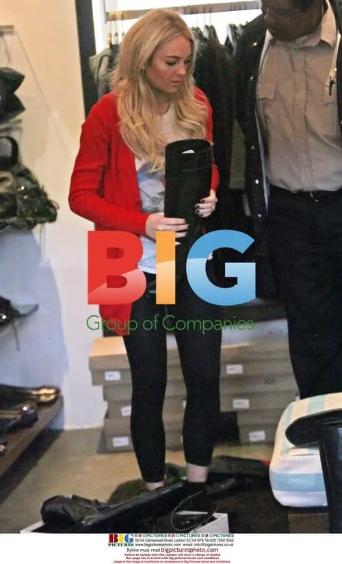 Lindsay Lohan Malibu Lunch and Shopping