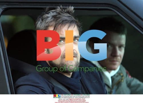 Robbie Williams Christmas Shopping