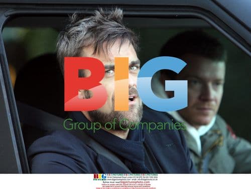 Robbie Williams Christmas Shopping