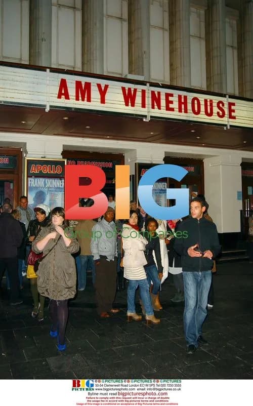 Amy Winehouse performs in London
