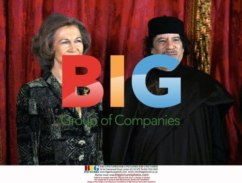 Spanish Kings Offer Lunch to Libya's Gaddafi