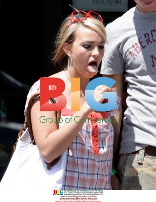 Jamie Lynn Spears & Casey Aldridge at Coffee Shop