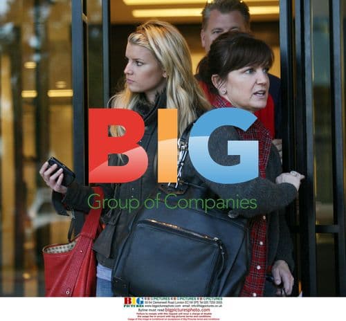 Jessica Simpson Spends Time with Family in Dallas