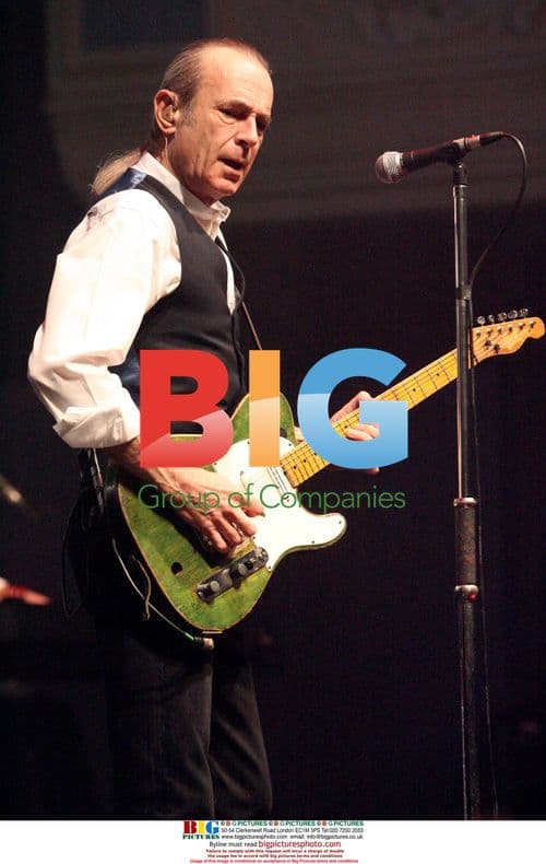 Status Quo Perform at Caird Hall