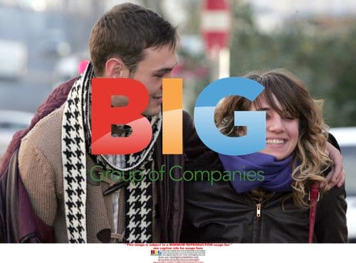 Samuel Preston seen with mystery brunette