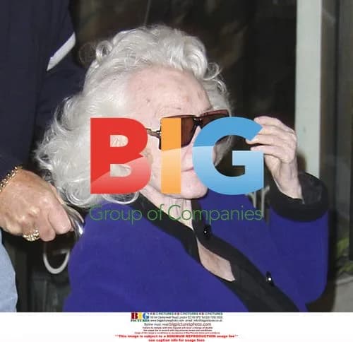 Zsa Zsa Gabor Leaves Salon with Husband