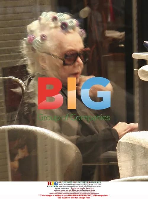 Zsa Zsa Gabor leaves Guiseppe Franco salon with husband