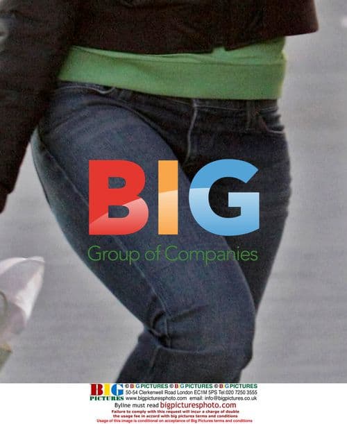 Tyra Banks Christmas shopping in LA