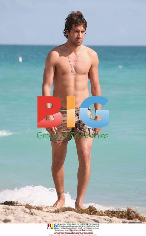 Raul Gonzales Blanco and sons at Ritz-Carlton beach