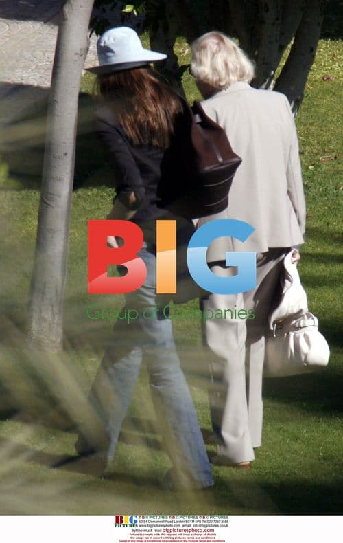 Nicolas Sarkozy and Carla Bruni family breakfast