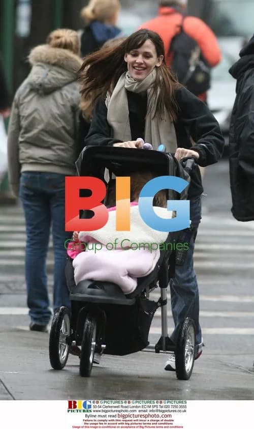 Jennifer Garner and Daughter Violet in NYC