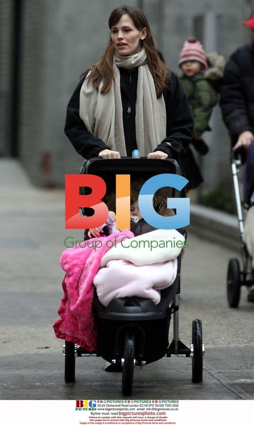 Jennifer Garner and Daughter Violet