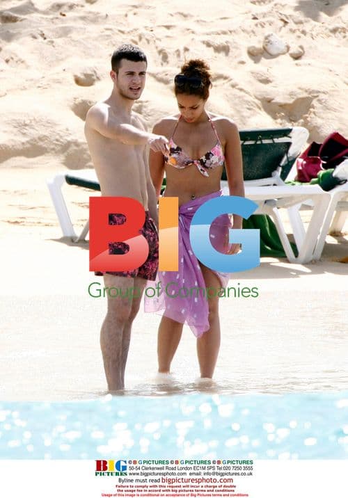 Leona Lewis Enjoys Christmas Vacation in Caribbean